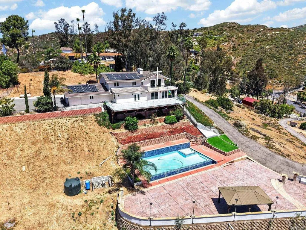 Additional image 75 of 1710 Lotus Lane, El Cajon, CA 92021