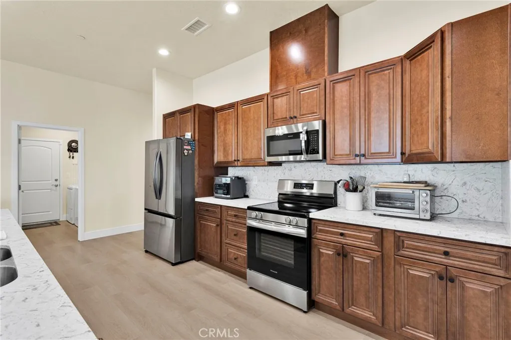 Additional image 63 of 27354 Strawberry Ln, Helendale, CA 92342