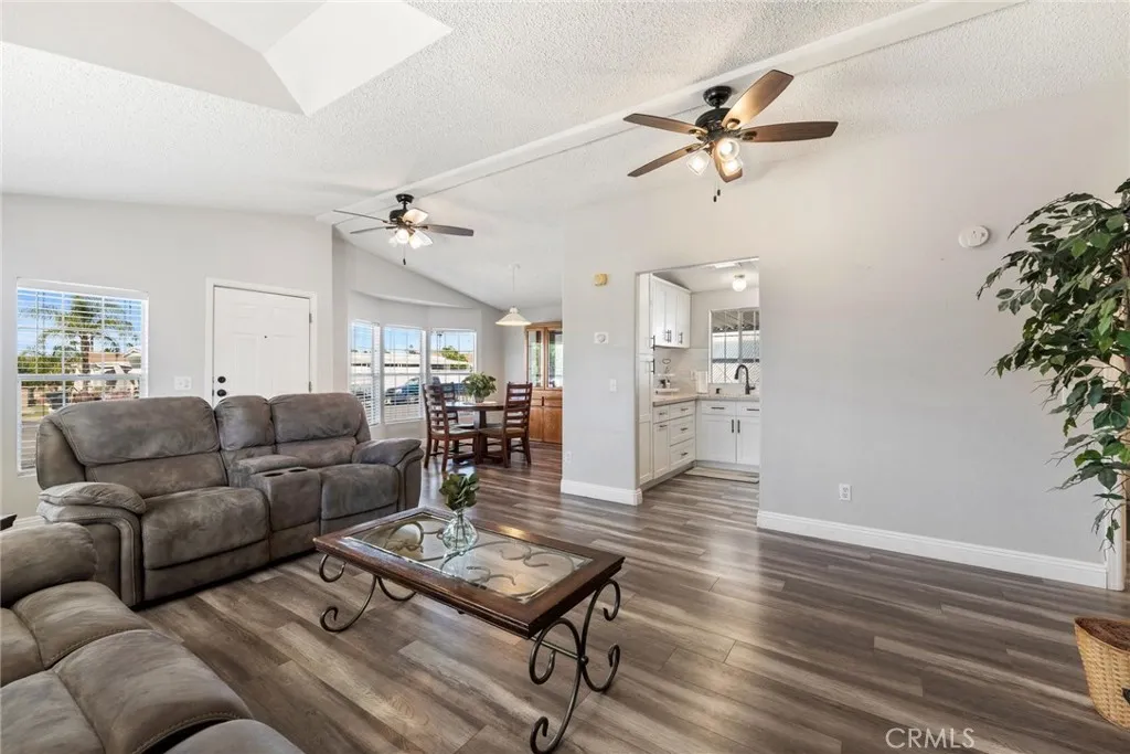 Additional image 8 of 790 Santa Clara Circle, Hemet, CA 92543