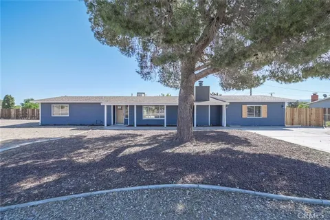 21006 Pine Ridge Avenue, Apple Valley, CA MLS: HD25108913