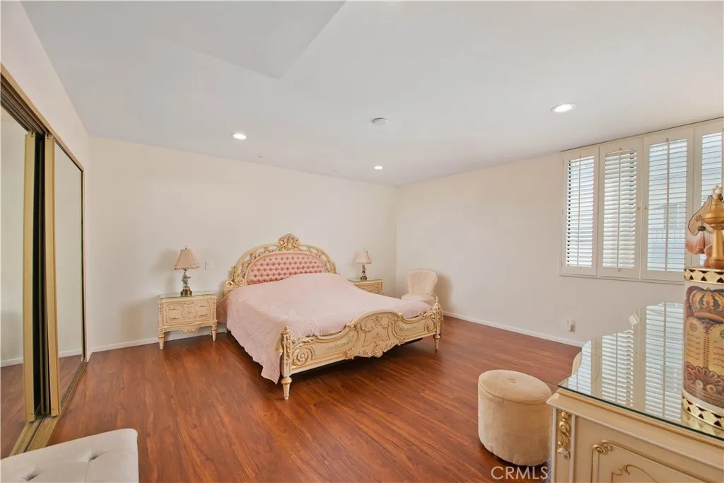 Additional image 33 of 14521 Benefit St Unit 207, Sherman Oaks, CA 91403
