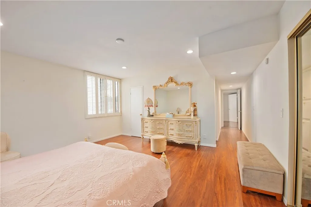 Additional image 35 of 14521 Benefit St Unit 207, Sherman Oaks, CA 91403