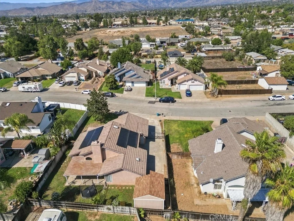 359 Flordason Dr, Calimesa, CA 92320