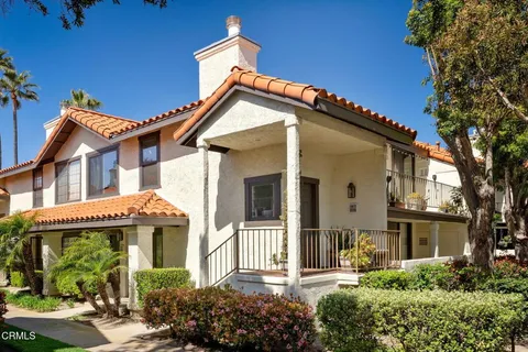 2216 Martinique Lane, Oxnard, CA MLS: V1-28840