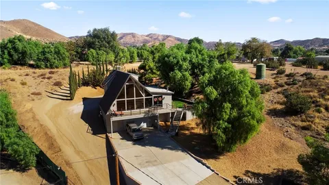 4431 Escondido Canyon Road, Acton, CA MLS: SR25017864