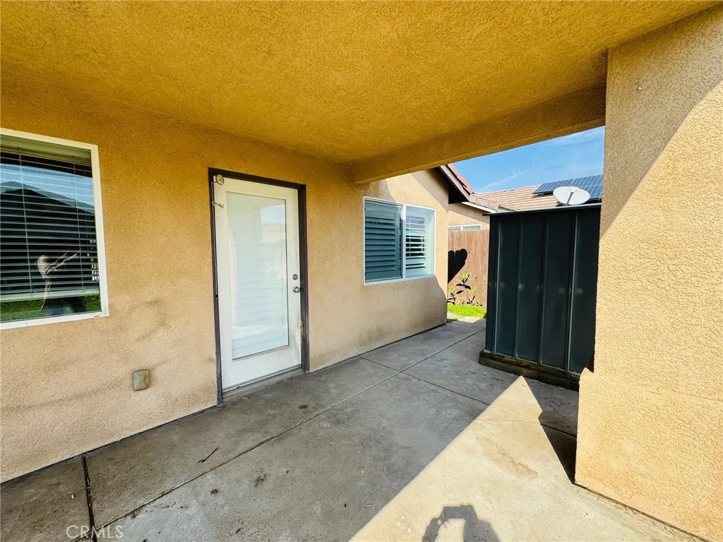 5310 Sweitzer Lake St, Bakersfield, CA 93314