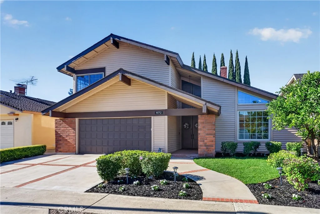 1972 Royal Oak Road, Tustin, CA 92780