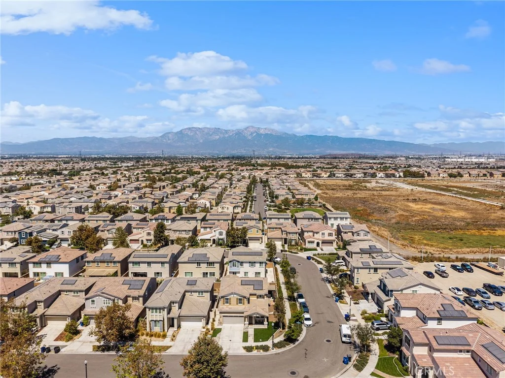 3275 E Denali Dr, Ontario, CA 91762