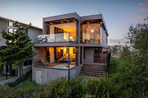 1839 Strand Way, Oceano, CA MLS: SC25077010