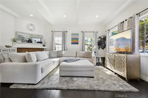 7806 Crenshaw Boulevard, Los Angeles, CA 90043 - MLS#: SB25008486