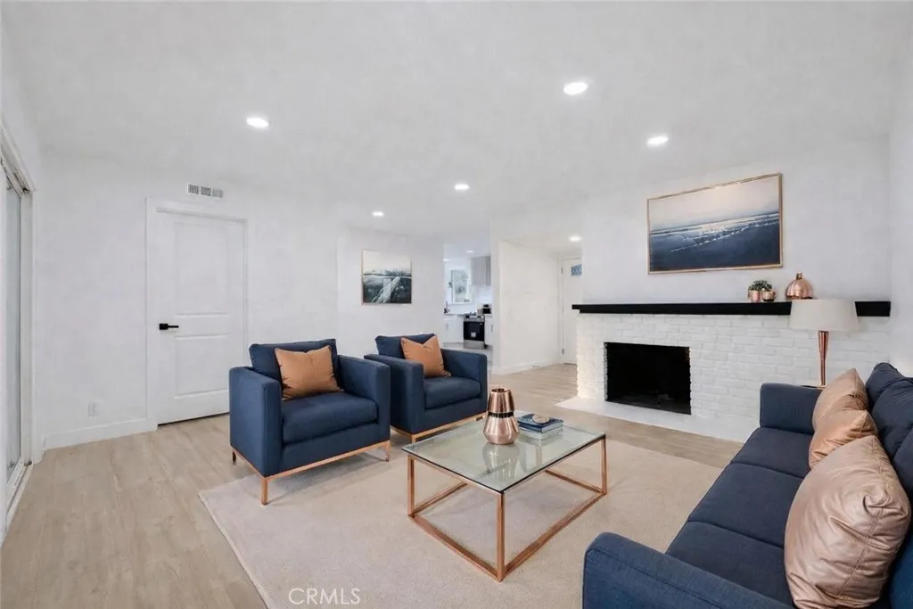 Additional image 47 of 10947 Atkinson Ave, Inglewood, CA 90303