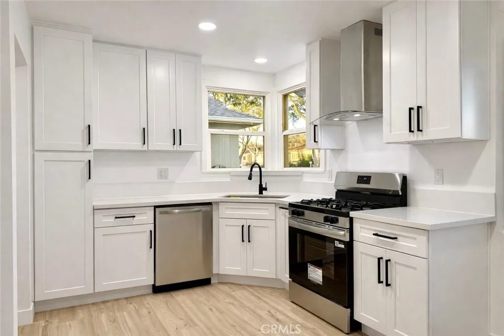 Additional image 8 of 10947 Atkinson Ave, Inglewood, CA 90303