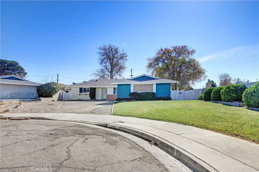44901 Camolin Avenue, Lancaster, CA 93534