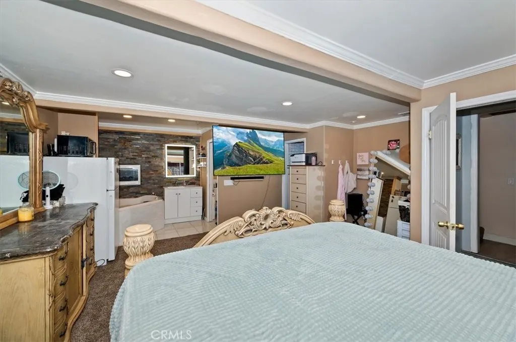 Additional image 25 of 24288 Zurich Drive, Crestline, CA 92325