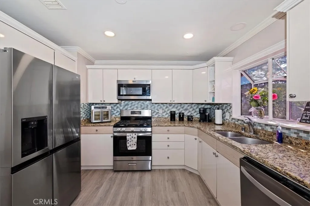 Additional image 13 of 24288 Zurich Drive, Crestline, CA 92325