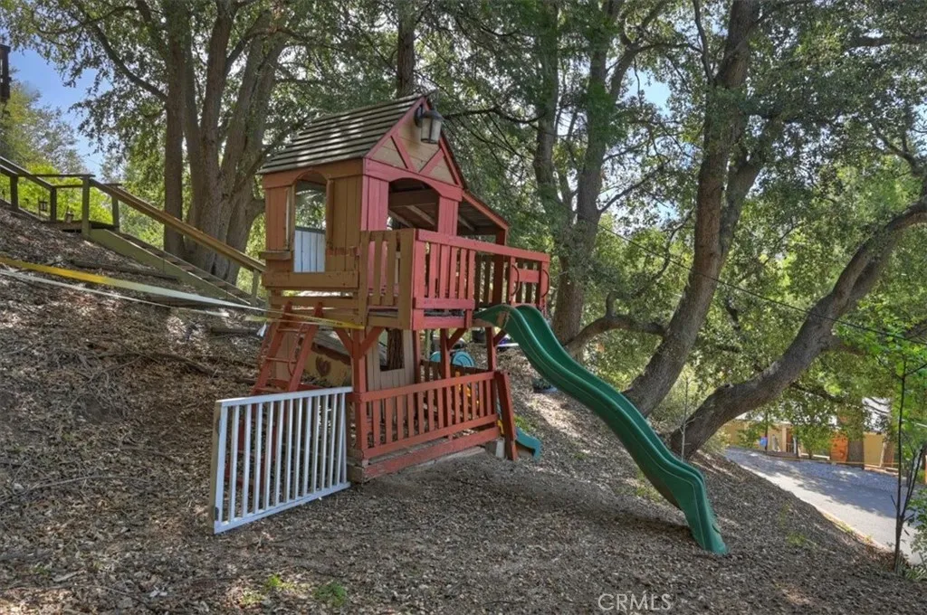 Additional image 77 of 24288 Zurich Drive, Crestline, CA 92325