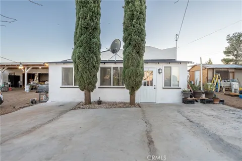 8079 White Road, Phelan, CA 92371 - MLS#: HD25018885