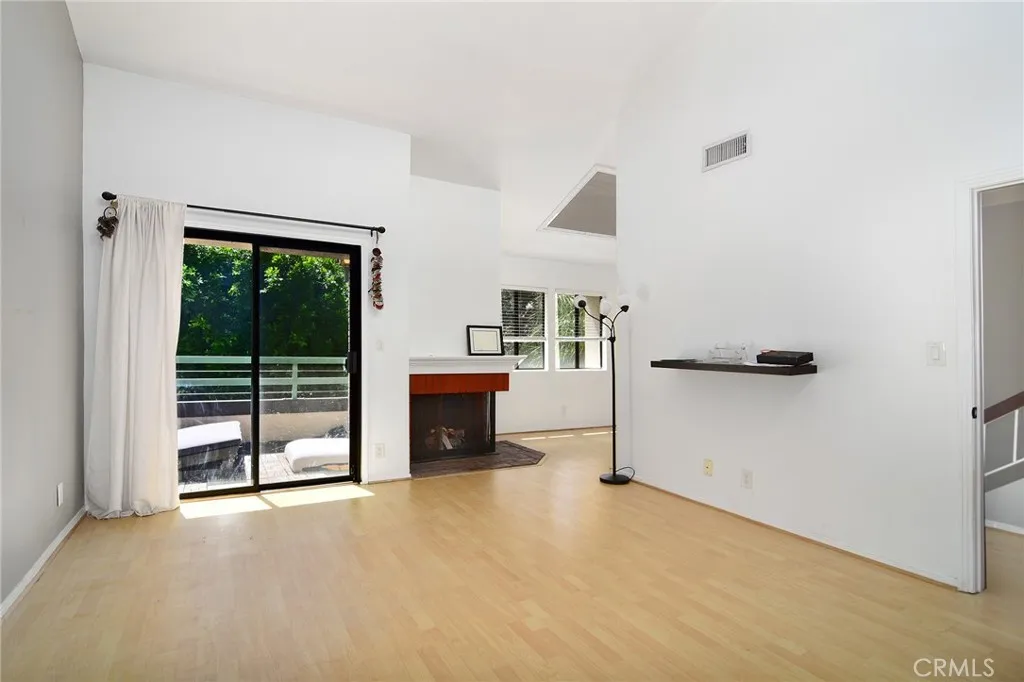 Additional image 59 of 18739 Hatteras Street Unit 55, Tarzana, CA 91356