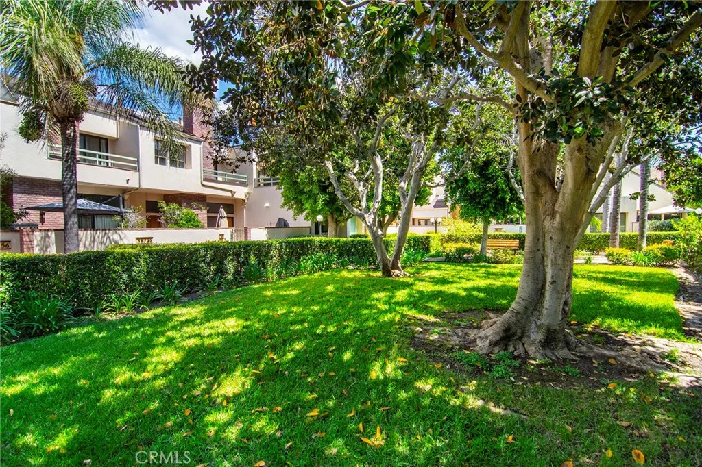 Additional image 40 of 18739 Hatteras Street Unit 55, Tarzana, CA 91356