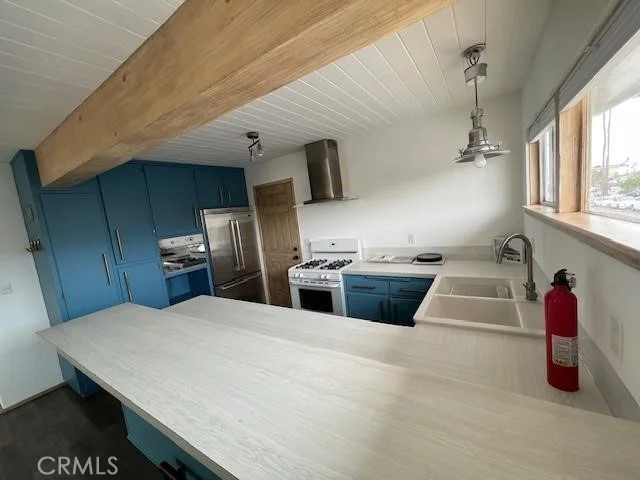 514 W Balboa Blvd, Newport Beach, CA 92661