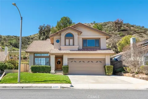 28007 Kenton Lane, Saugus, CA 91350 - MLS#: SR25059848