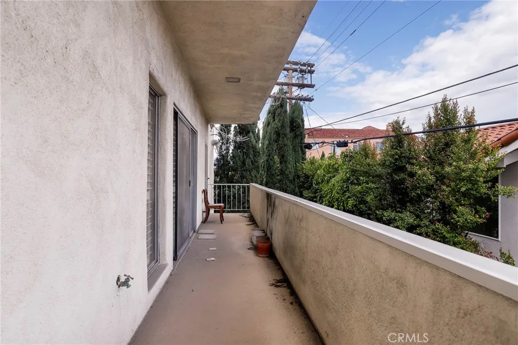 Additional image 40 of 822 S Windsor Boulevard Unit 203, Los Angeles, CA 90005