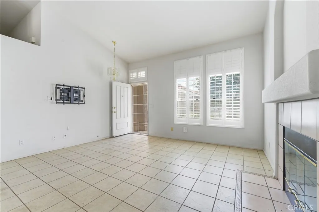 Additional image 6 of 3723 W Avenue J4, Lancaster, CA 93536