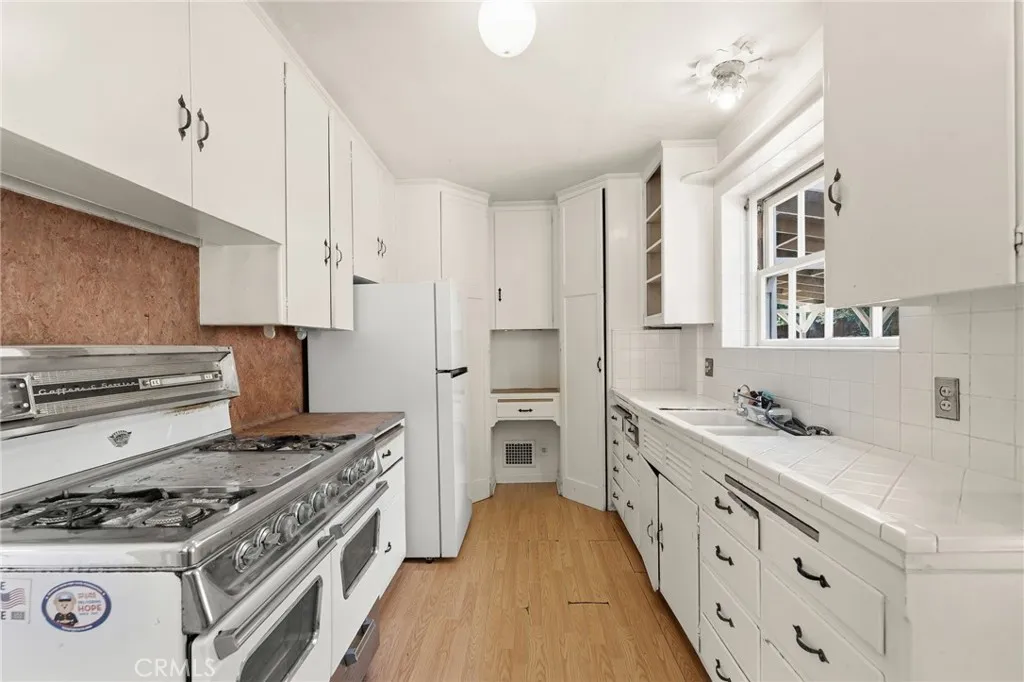 Additional image 67 of 4874 Palo Drive, Tarzana, CA 91356