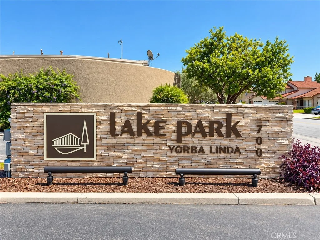16966 Lake Knoll Ln, Yorba Linda, CA 92886