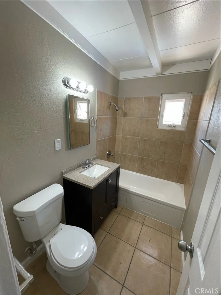1110 Pueblo Dr, Barstow, CA 92311