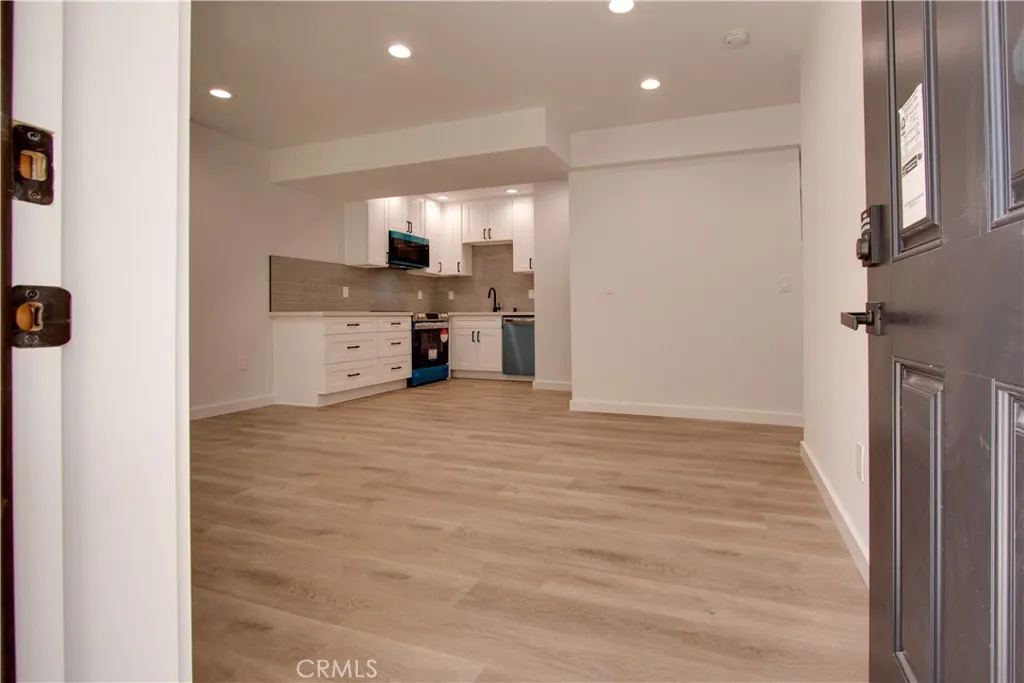 Additional image 5 of 226 N Citrus Avenue Unit E, Vista, CA 92084