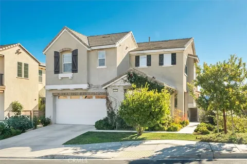 28992 N West Hills Drive, Valencia, CA 91354 - MLS#: SR25009219