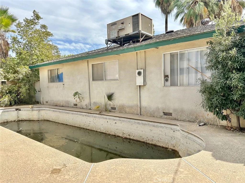 405 W Rialto Avenue, Clovis, CA 93612