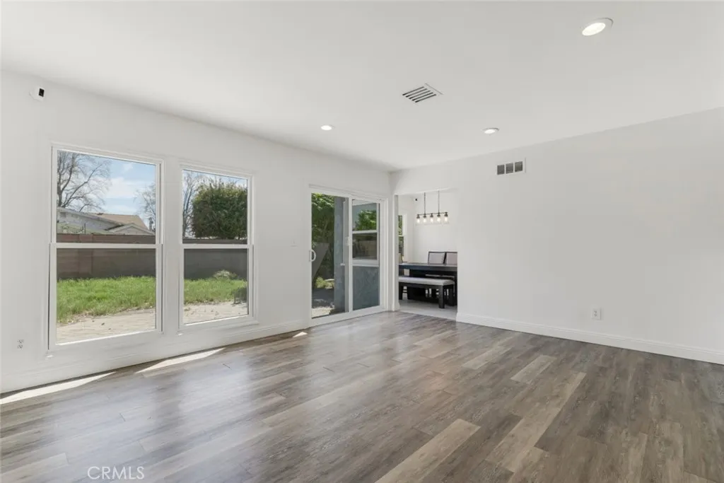 Additional image 35 of 10926 Gaynor Avenue, Granada Hills, CA 91344