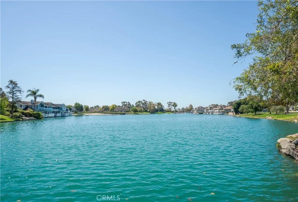14541 Countrywood Ln, Irvine, CA 92604