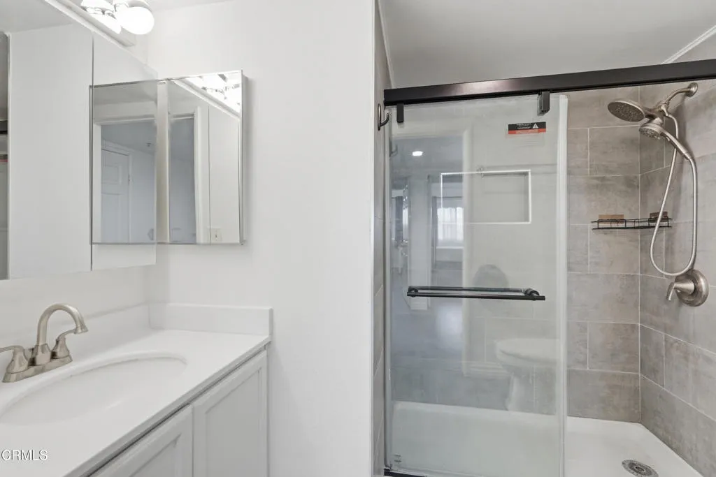 Additional image 44 of 450 W Dryden Street Unit 303, Glendale, CA 91202