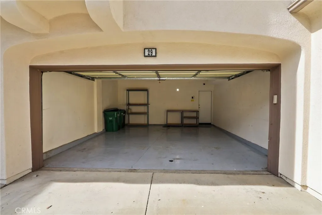 Additional image 42 of 29 Cabazon, Irvine, CA 92602