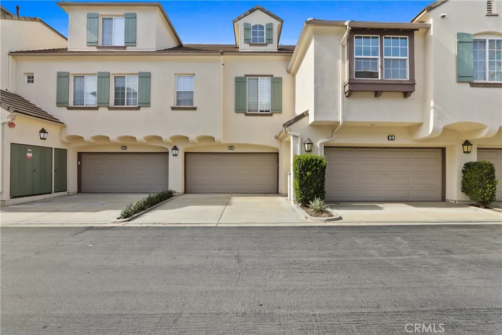 Additional image 41 of 29 Cabazon, Irvine, CA 92602