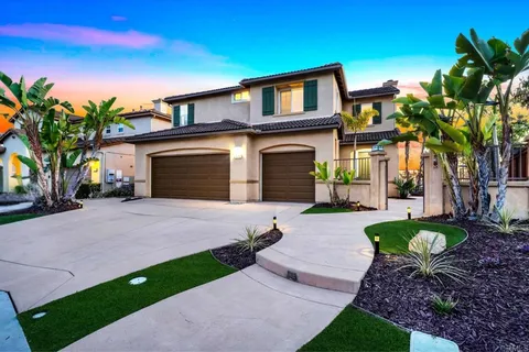 328 Plaza Los Osos, Chula Vista, CA MLS: PTP2502531