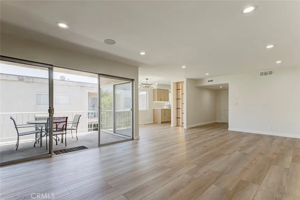 Additional image 25 of 4487 Colbath Ave Unit 309, Sherman Oaks, CA 91423