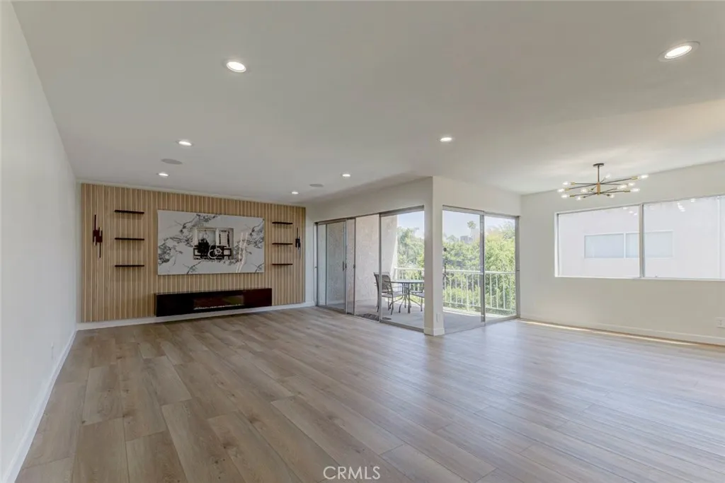 Additional image 5 of 4487 Colbath Ave Unit 309, Sherman Oaks, CA 91423