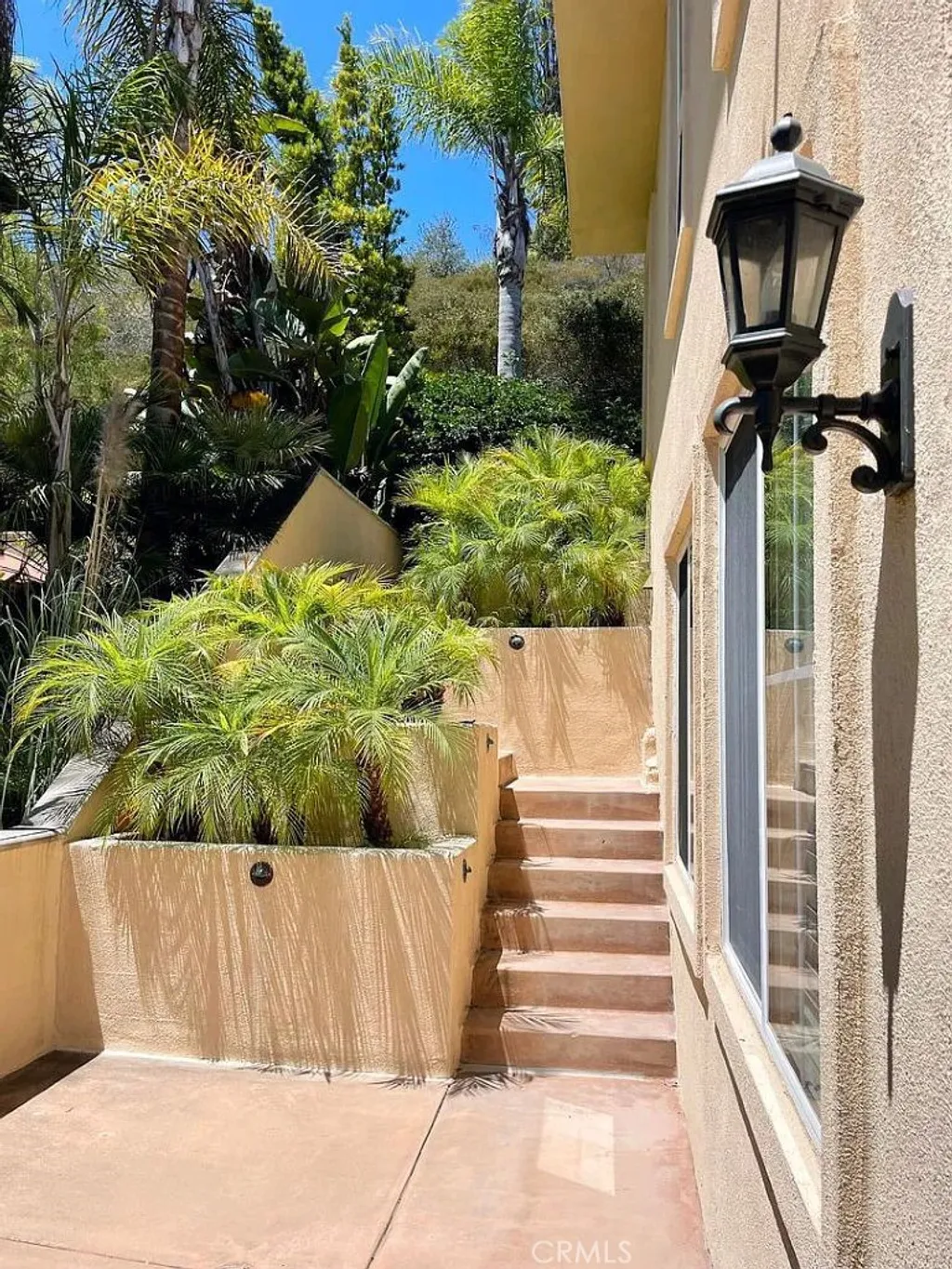 8058 Gilman Ct, La Jolla, CA 92037