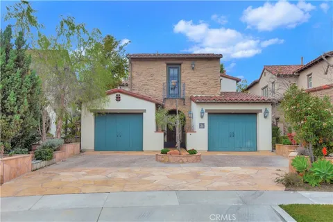 21 Arches, Irvine, CA MLS: OC25064544