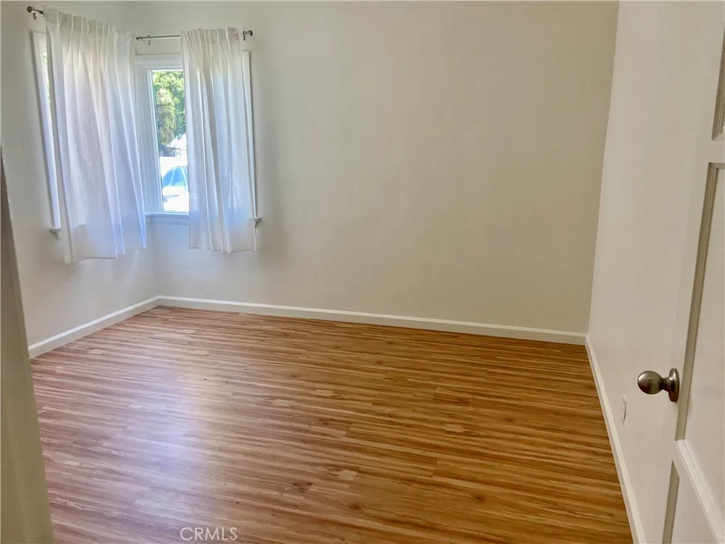 Additional image 35 of 7339 White Oak Ave, Reseda, CA 91335