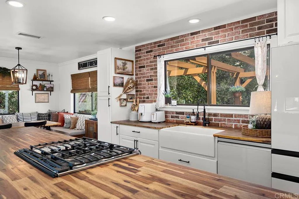 Additional image 87 of 8405 Foothill Blvd, Pine Valley, CA 91962