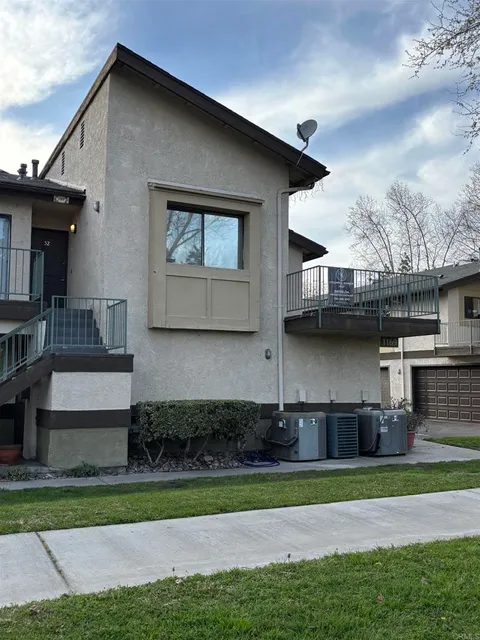 1169 Cornell Ave #52, Redlands, CA MLS: NDP2502489
