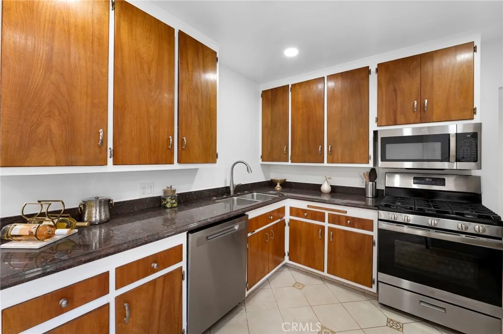 Additional image 23 of 6023 Pepperwood Ave, Lakewood, CA 90712