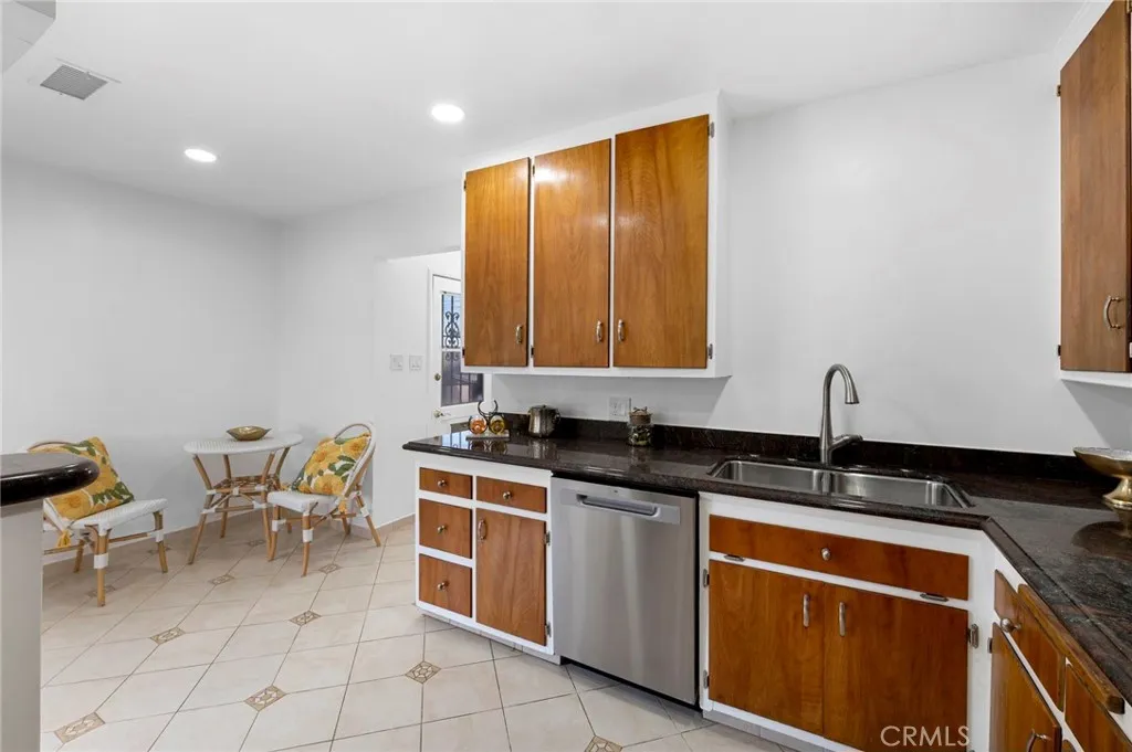 Additional image 47 of 6023 Pepperwood Ave, Lakewood, CA 90712