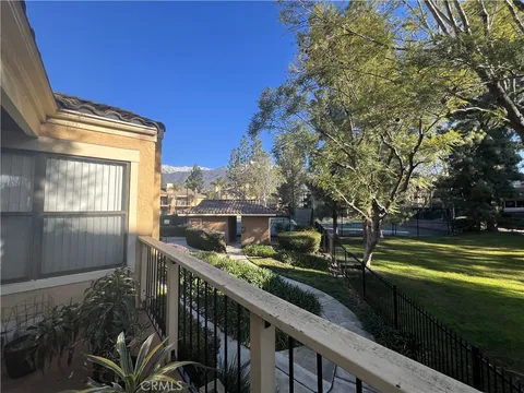 10655 Lemon Avenue Unit 3808, Rancho Cucamonga, CA MLS: IV25040612