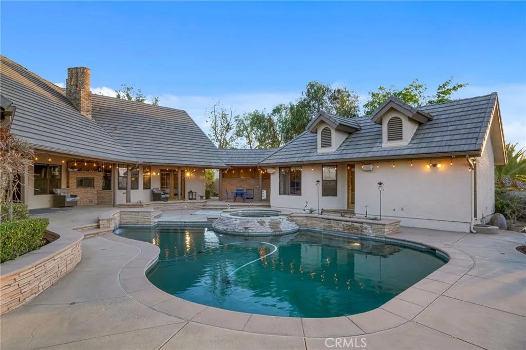 3249 Camino Hermanos, Lancaster, CA 93536